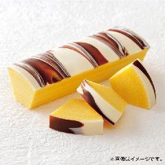 H-13　［柳月］　三方六