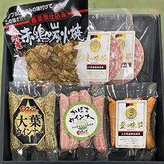 福岡「みやこハム」ソーセージと赤鶏の炭火焼セット（豚肉：大分県産・赤鶏：九州産・加工地：福岡県）